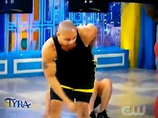 Shaun T. Does Insanity on the Tyra Banks Show
