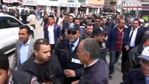 1 Mayıs Kutlamasında Gazeteciye Polis Darbı