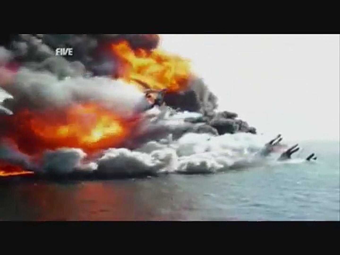 Rare Deepwater Horizon Sinking Video With Sound
