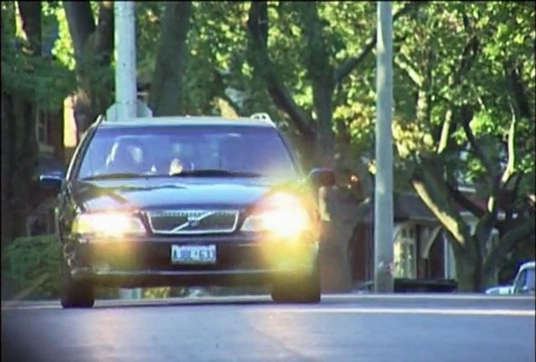 Holmes on Homes S01E08 - Flimsy Floor