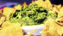 How to Make Spicy Chipotle Guacamole
