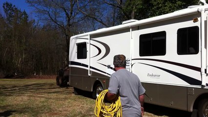 Super W30 pulls out stuck motor home