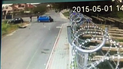 Trafik Kazası Güvenlik Kamerasına Böyle Takıldı