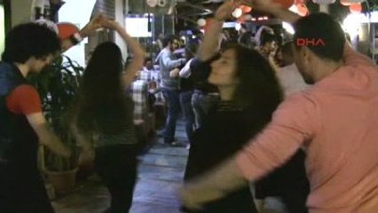Marmaris Gençler Şiddete Karşı Dans Etti