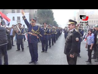 «مارش عسكري» بـ«التحرير» احتفالا بـ«الذكرى الثالثة» للثورة