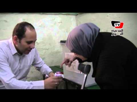 كبار السن وذوي الاحتياجات الخاصة يشاركون في الاستفتاء
