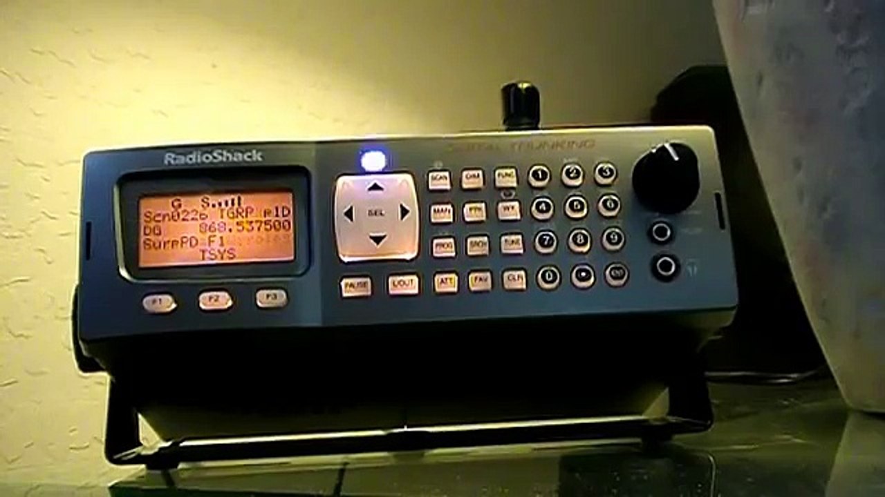 Listening to Encrypted Police Frequency on a Radio Shack PRO 197 Digital Trunk Tracking Scanner