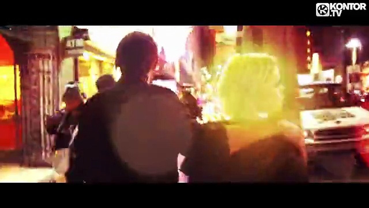 Latroit & Bishop - Loving Every Minute