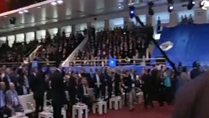 Ahmet Davutoğlu ile Kemal Kılıçdaroğlu Tokalaştı