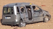 Cizre'de Şarampole Yuvarlanan Araçta 2 Kişi Öldü, 4 Kişi de Yaralandı