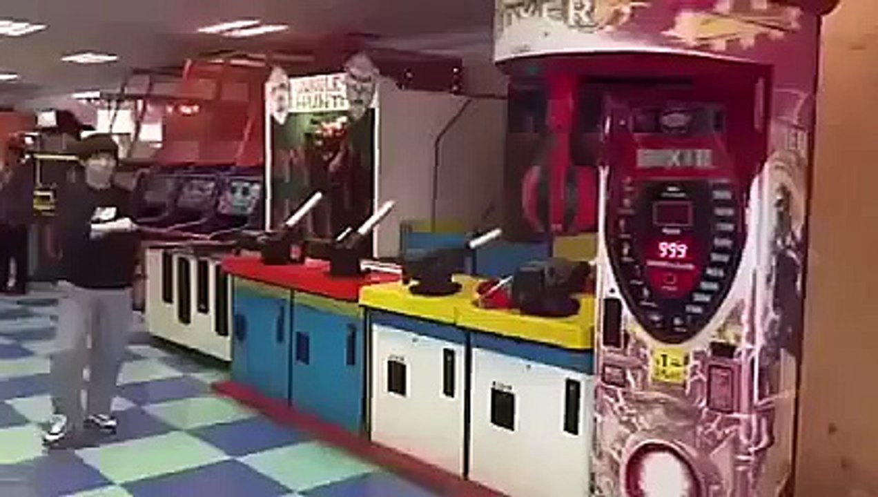 Spinning kick