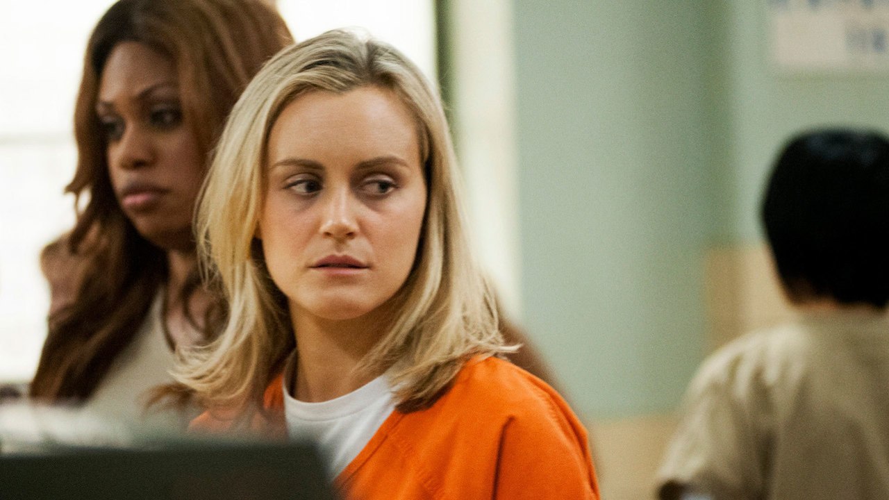 Orange Is the New Black S2E13 : We Have Manners. We're Polite. online streaming