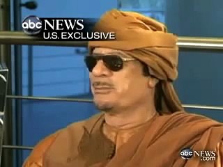 QUAND Kadhafi se marre et parle en anglais