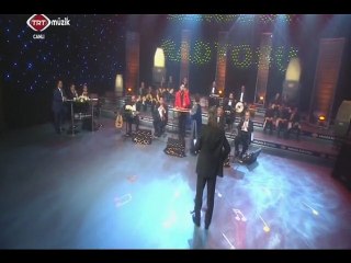 Turgay ÇOŞKUN-Mendile işle yolla-Şef:Ömer Hayri UZUN