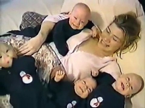 Des quadruplés morts de rire