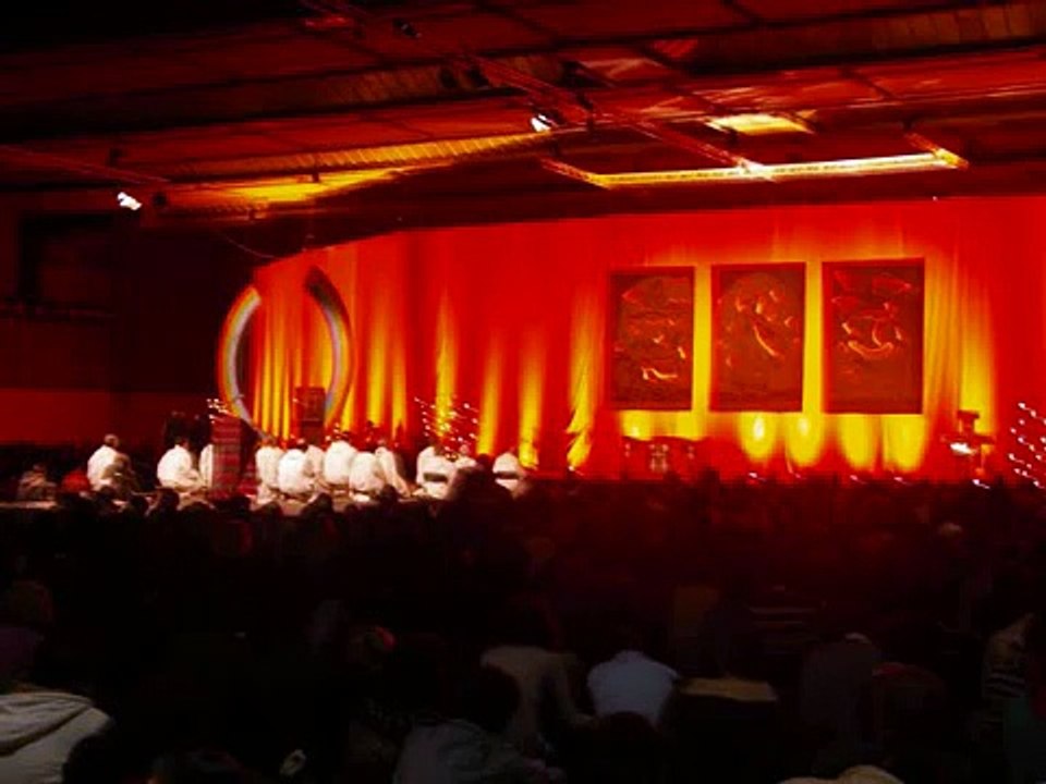 Taize Laudate omnes gentes