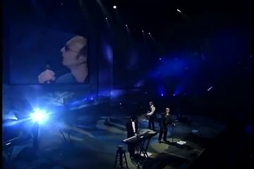 Bee Gees - I Started A Joke (Live-HQ)