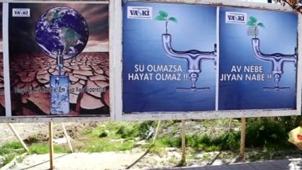 Van'da Tepki Çeken Billboardlar Kaldırıldı