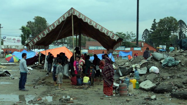 Valentin Simon (Calvados) après la catastrophe à Katmandou Avril 2015 @ValentinSimon