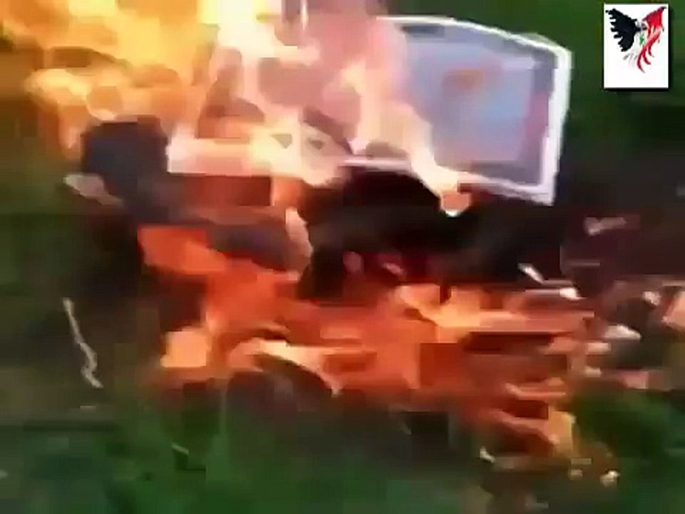 Des iraniens brûlent le coran et refusent l'islam arabe imposé par la terreur