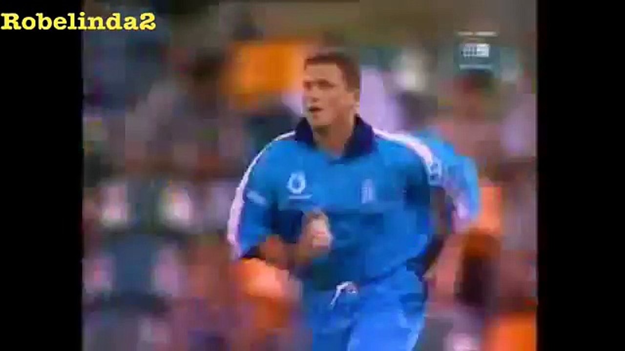 funny cricket bloopers (2)