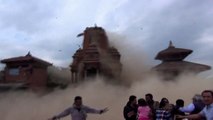 Nepal earthquake - Video shows terrified tourists as the temple collapse