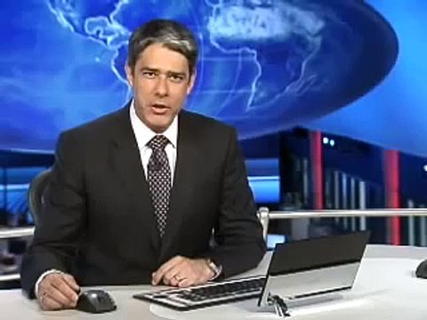 William Bonner falando inglês no Jornal Nacional