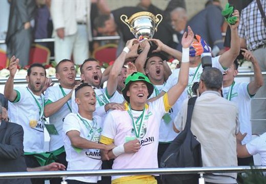 Remise de la Coupe d'Algérie 2015 au MO Béjaia