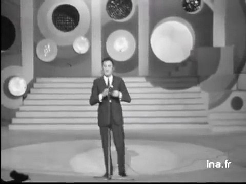 Jean Courtil(69) imite :Darry Cowl-E. Macias-Fernandel -Bourvil-de Funés