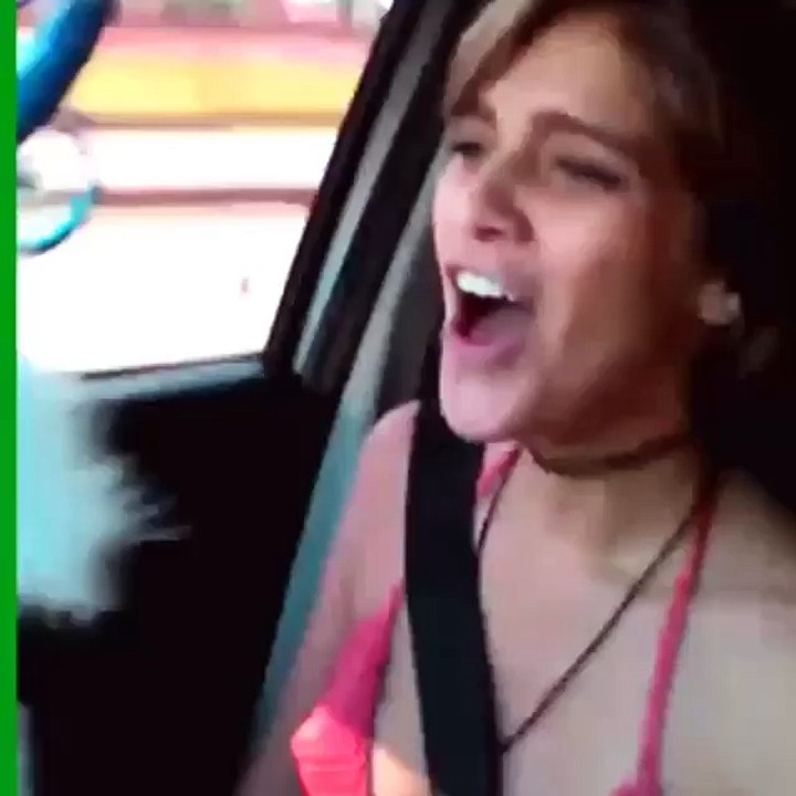 Isabella com amigas - Via Snap.