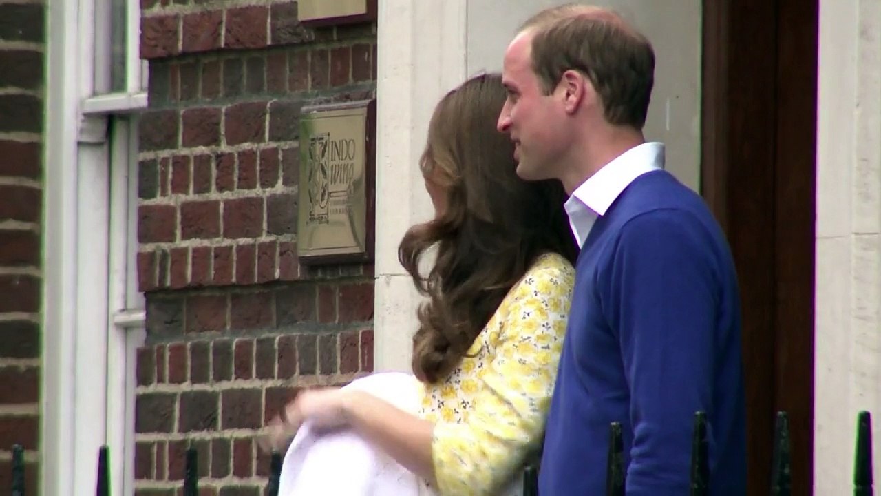 William und Kate präsentieren ihre Tochter