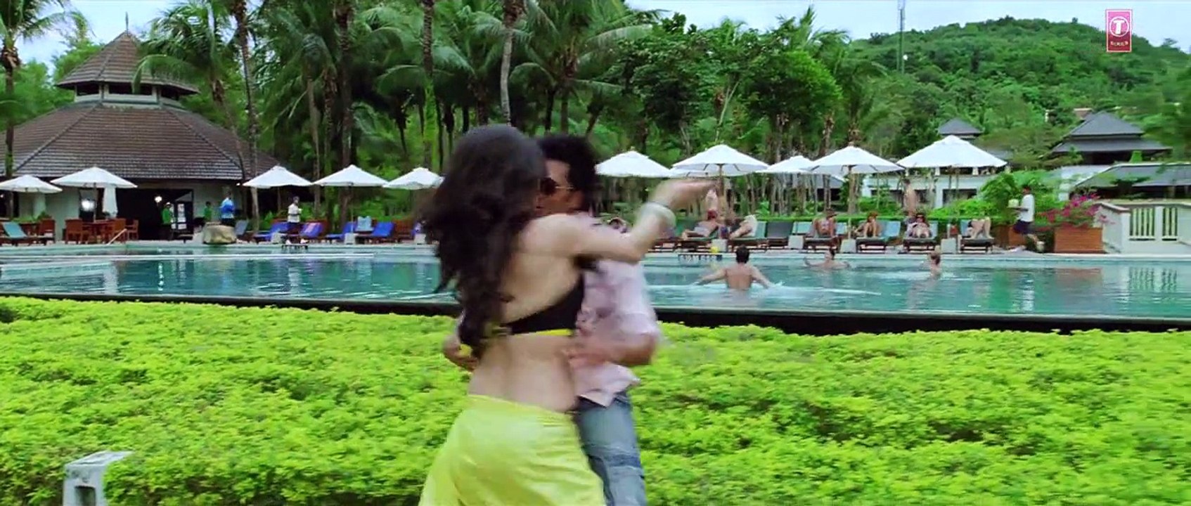 Do U Know 720p - Housefull 2 [Fizig3.com]