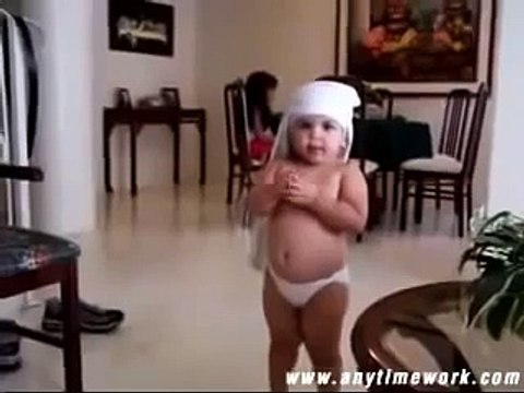 Дети танцуют Смешное видео Funny kids dansing Funny videos