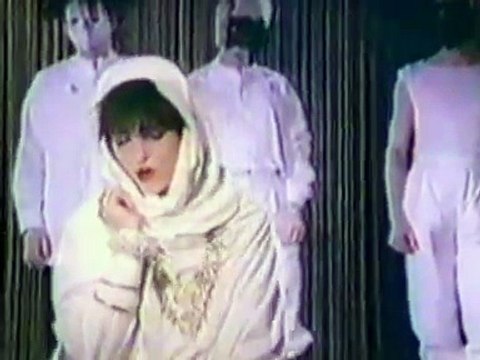 Siouxsie & The Banshees - Swimming Horses