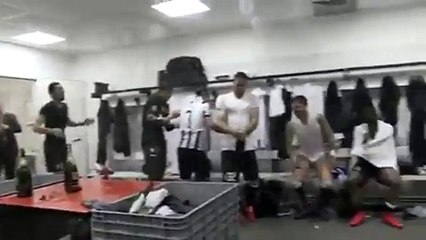Juventus: Mira su eufórica celebración en los vestuarios (VIDEO)