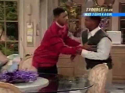 Fresh Prince of Bel-Air - Carlton Runs Around The Whole Set