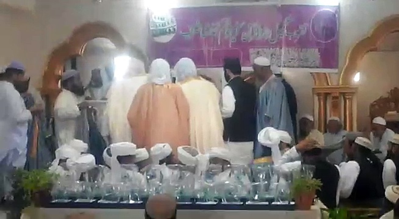جامعه اشرفیہ حقانیہ لانڈهی