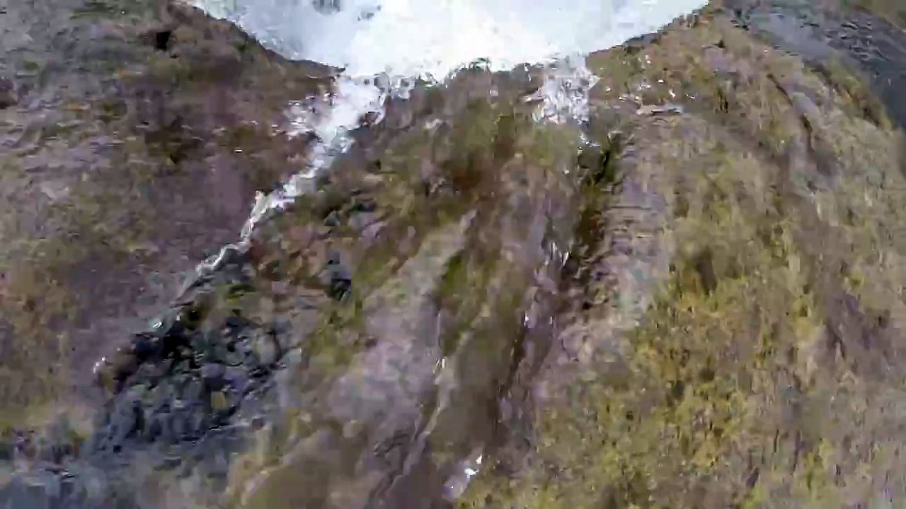 Lava tube draining Lost Lake