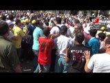 مسيرة أنصار مرسي تعتدي على سيارة ضابط جيش بمدينة نصر