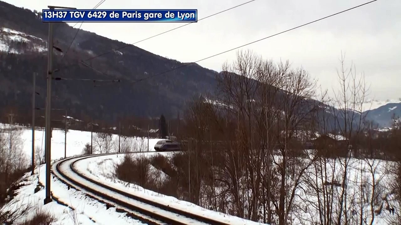Trains et TGV dans la neige