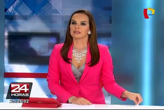 Nepal: rescatan con vida a mujer y tres niños de entre los escombros