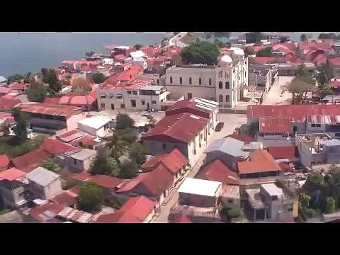 ISLA DE FLORES PETEN: TIKAL GUATEMALA CA