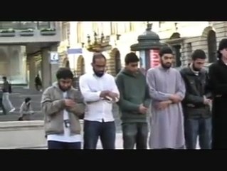 غرباء ولغير الله لا نحني الجباه.mp4