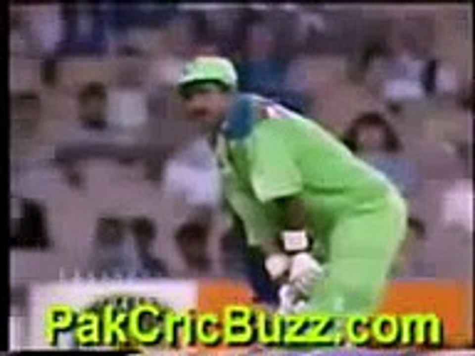 India Pakistan Funny Cricket Scene #Funniest Video ever?syndication=228326