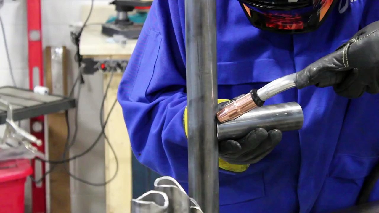 MIG Welding Mild Steel Roll Cages 30, 45 and 90degree angles