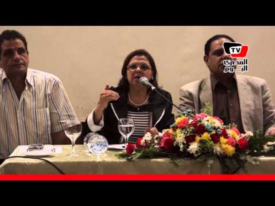 علاء الأسواني: ٣٠ يونيو هو الموجة الثالثة من الثورة