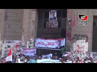 أنصار مرسي أمام دار «القضاء» للتنديد بأخبار عن حبسه
