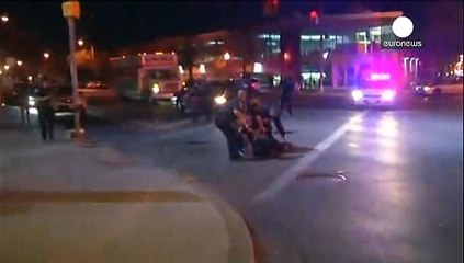 Baltimore : des milliers de manifestants dans la rue malgré le couvre-feu