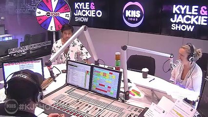 Kyle & Jackie O Try Some Life Drawing