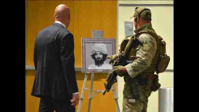 Identifican a uno de los atacantes de la exposición de Mahoma en Texas